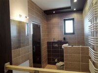 Generalny remont łazienki z podświetlaną zabudową sufitu